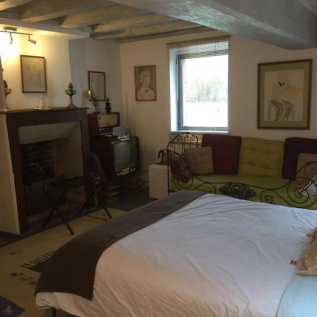 Lassay-sur-Croisne Chambre D'Hotes Le Grand Fourneau المظهر الخارجي الصورة