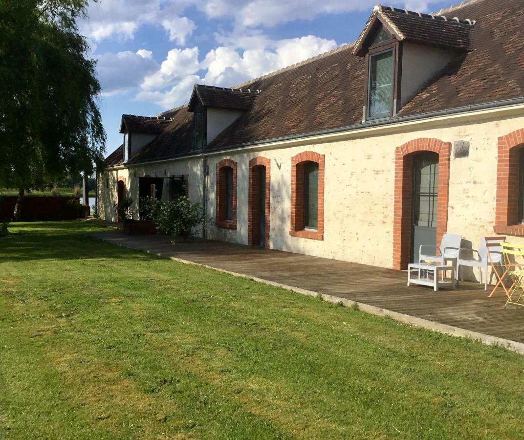 Lassay-sur-Croisne Chambre D'Hotes Le Grand Fourneau المظهر الخارجي الصورة